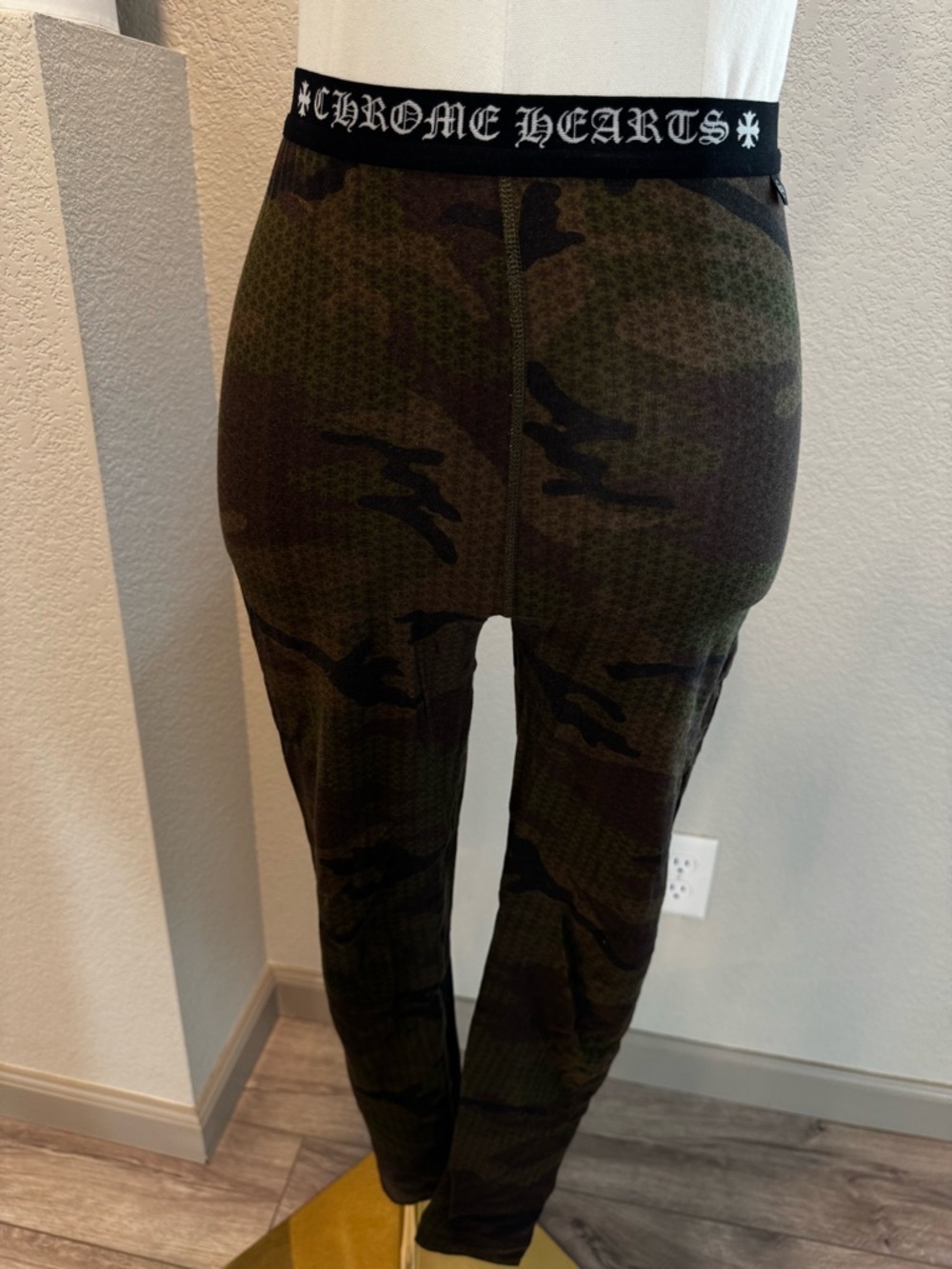 Chrome Hearts Camo Leggings Medium Logo Waist & Leg Stretch